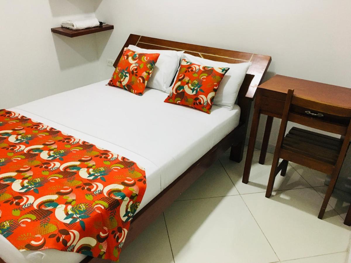Hotel Canoa Inn Caucasia Zewnętrze zdjęcie